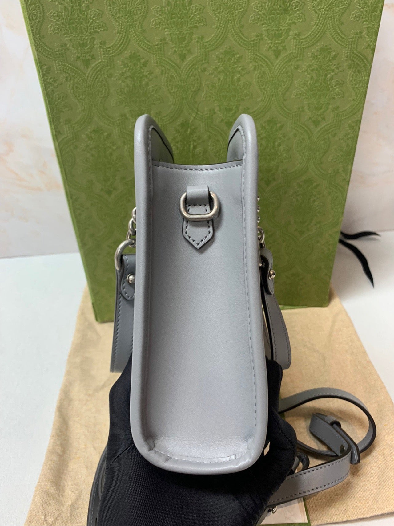 Gucci Mamont Thoth Grey