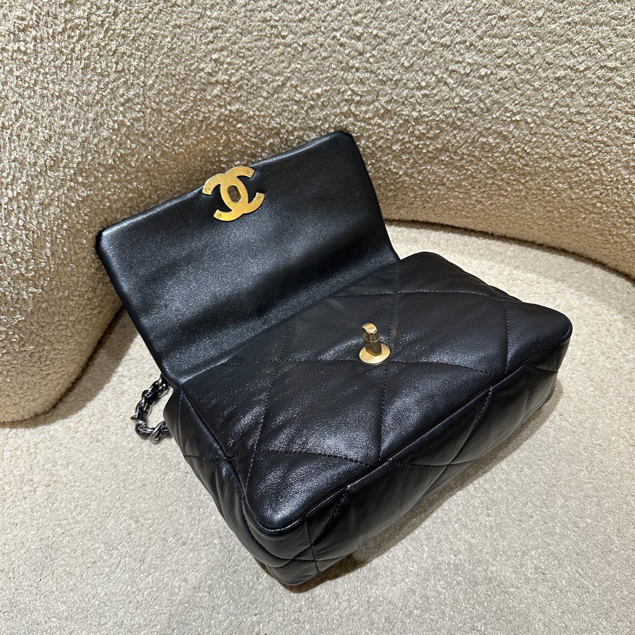 Chanel 19Bag Small
