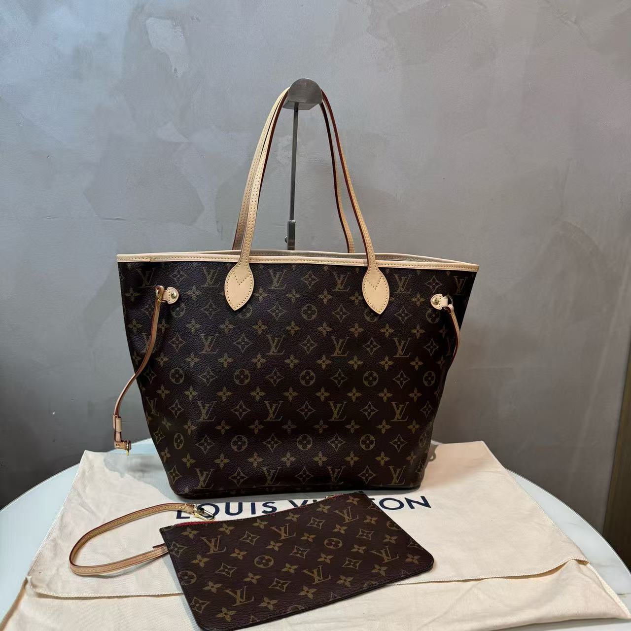 Louis Vuitton Never Full MM