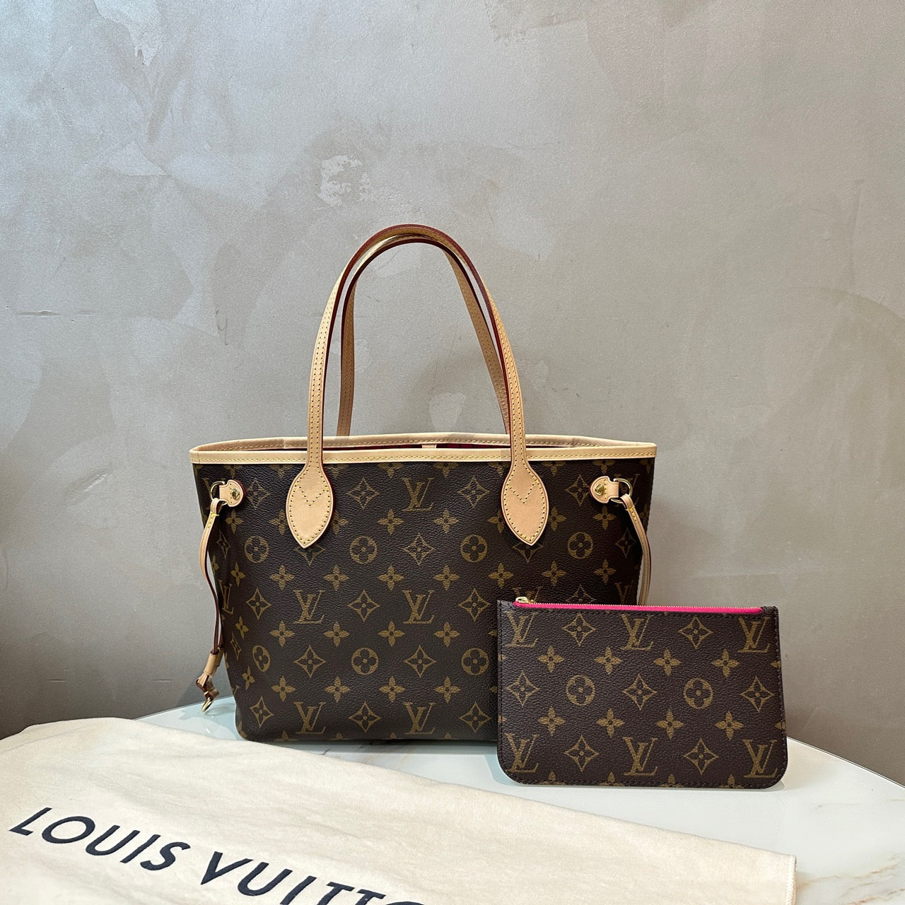 Louis Vuitton Never Full Small